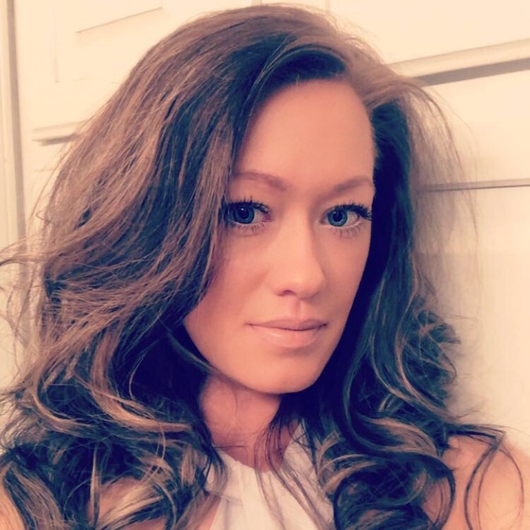 Meet your Posher, Machelle - Picture 1 of 1